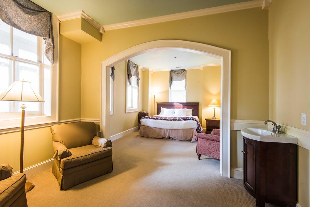 Fort Harrison State Park Inn Indianapolis Esterno foto
