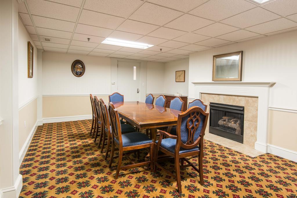 Fort Harrison State Park Inn Indianapolis Esterno foto